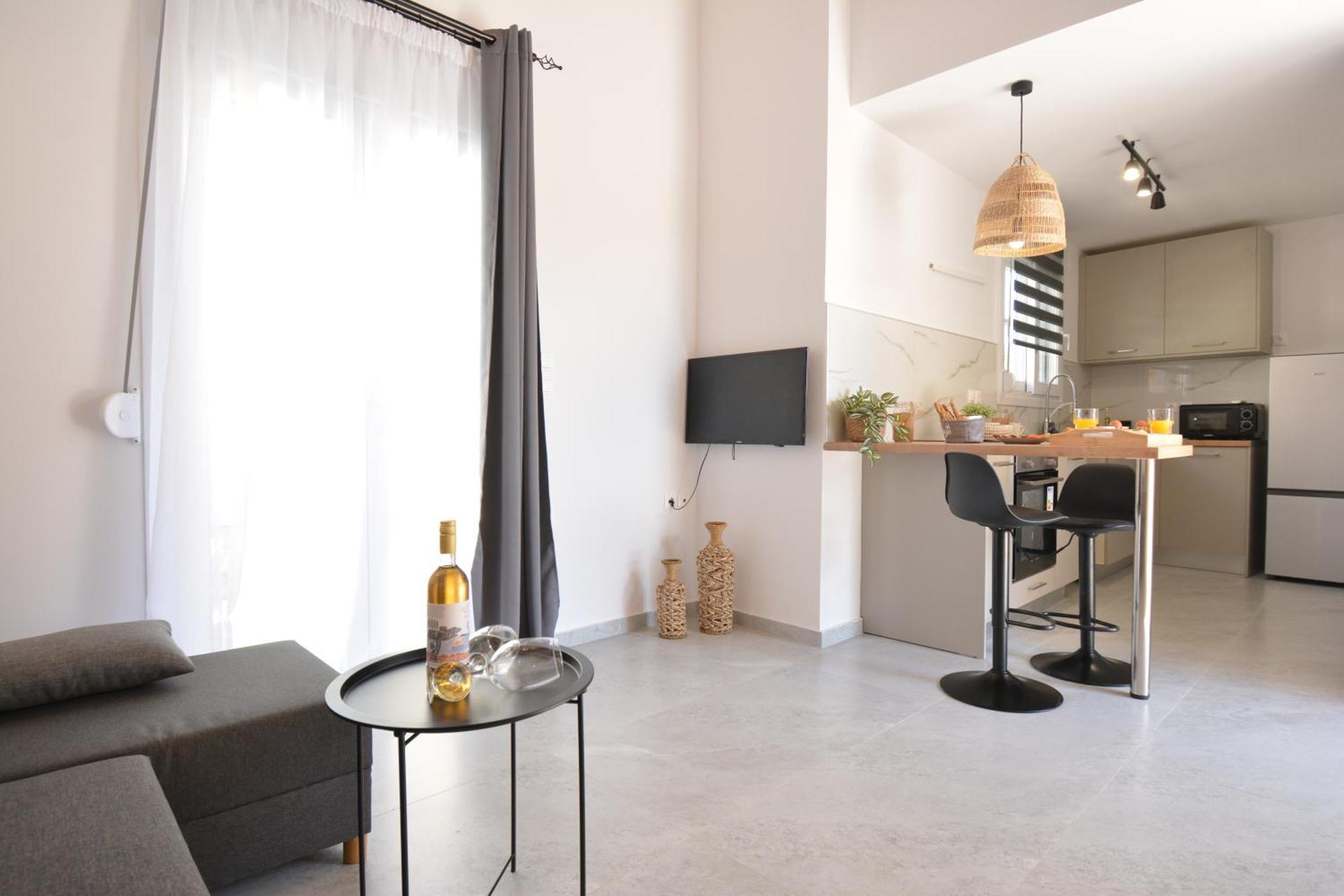 Michalianna Suites "By Checkin" Gouvai Exteriör bild